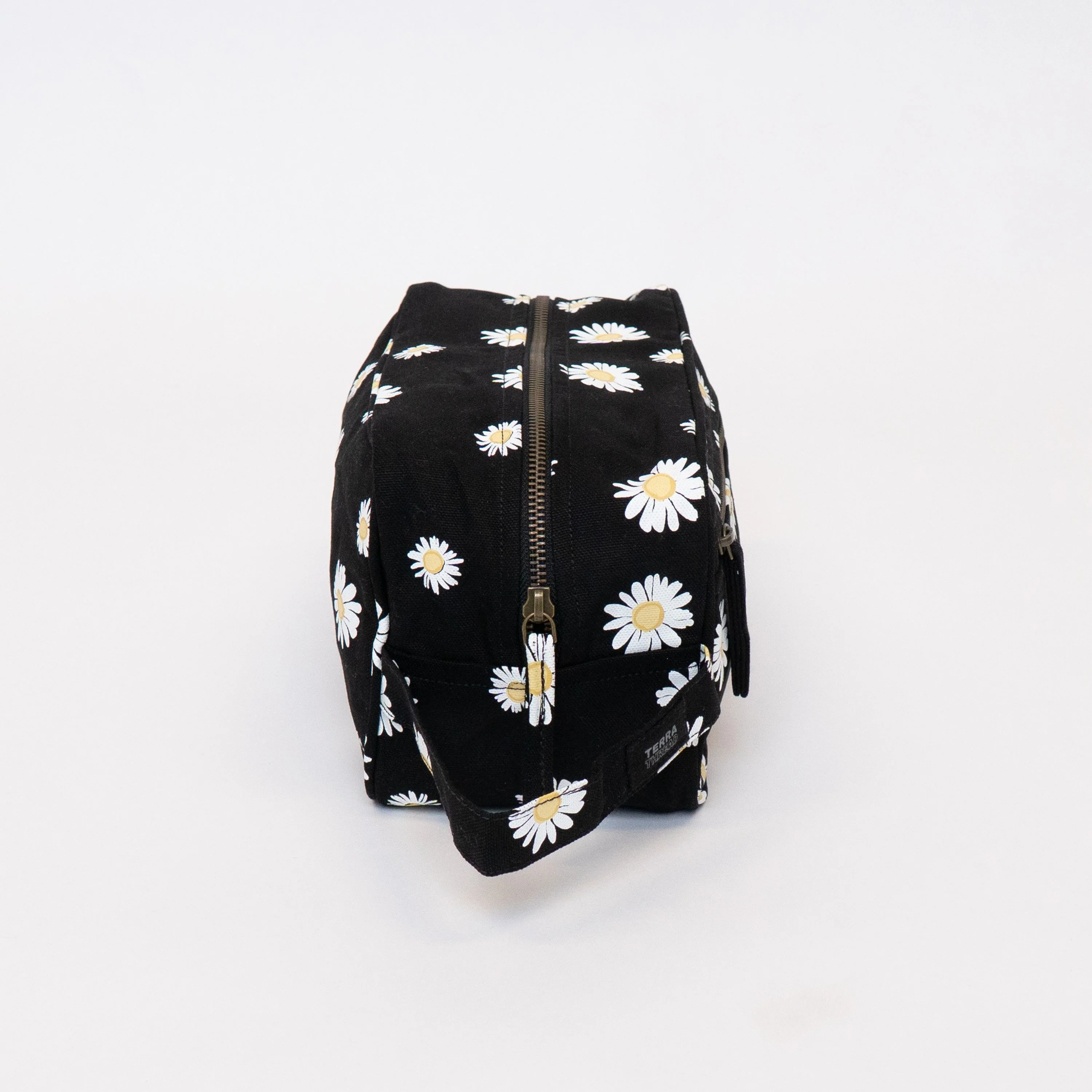 Sustainable Toiletry Bag - Image 75