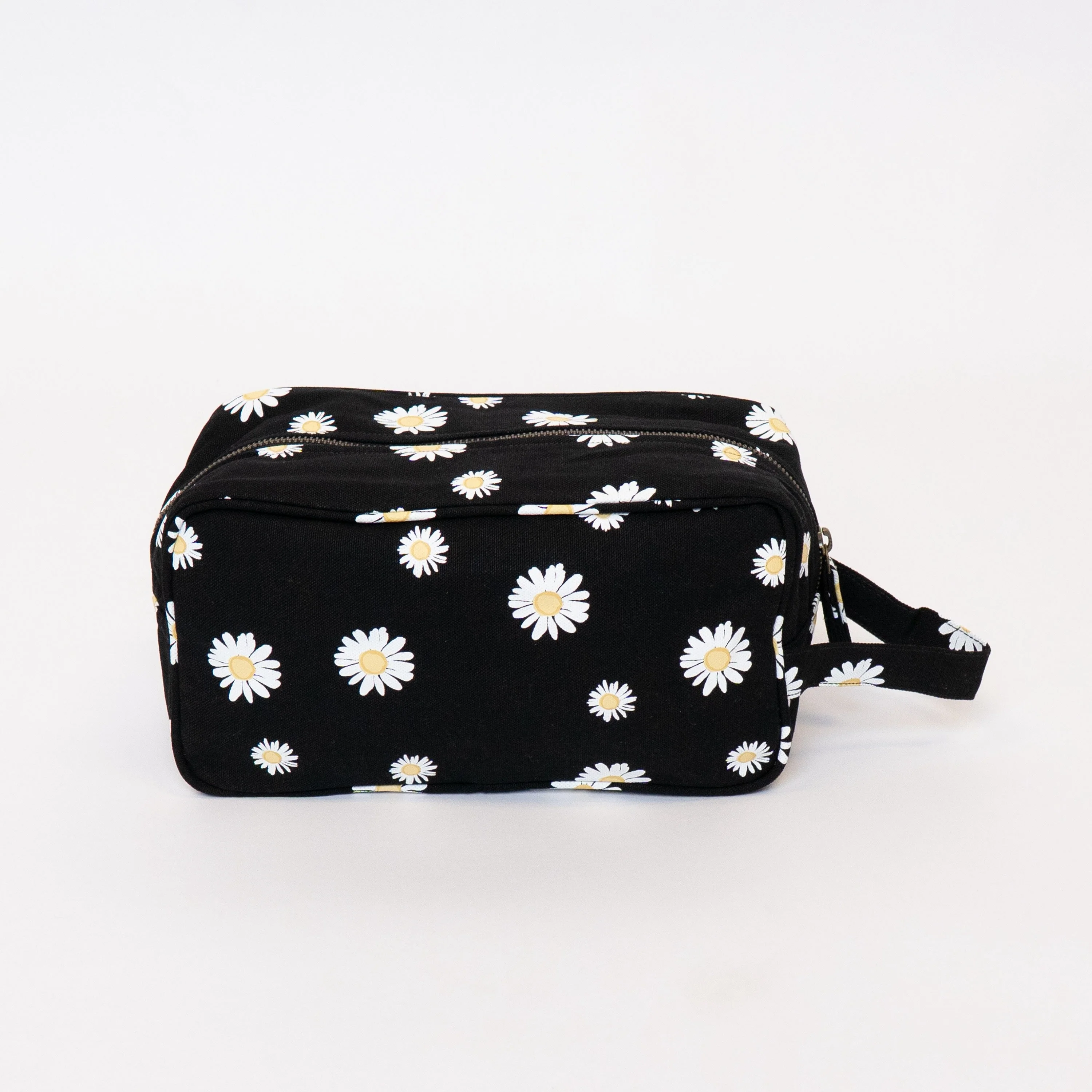 Sustainable Toiletry Bag - Image 76