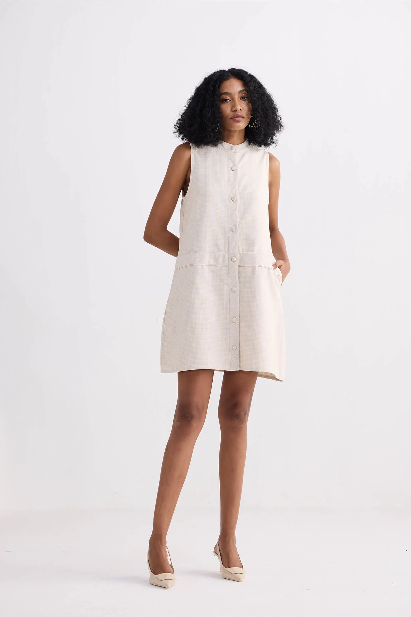 The Cotton Tweed Shift Dress in Cream - Image 3