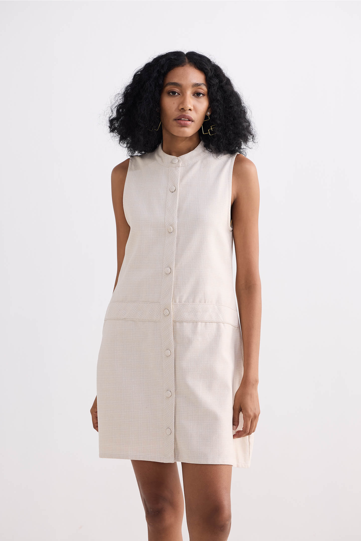 The Cotton Tweed Shift Dress in Cream - Image 4