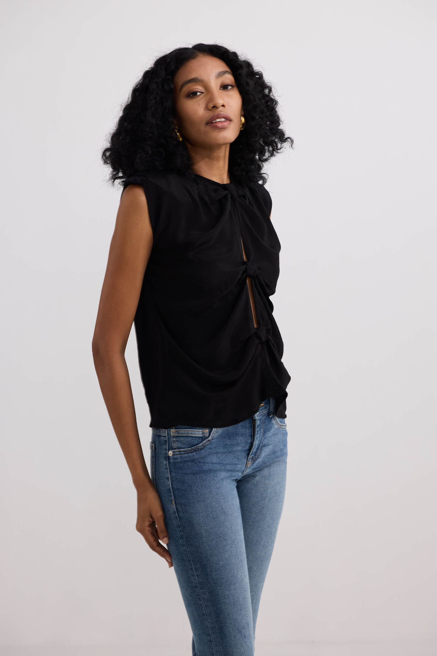 The Knot-so-Basic Top in Black - Image 9