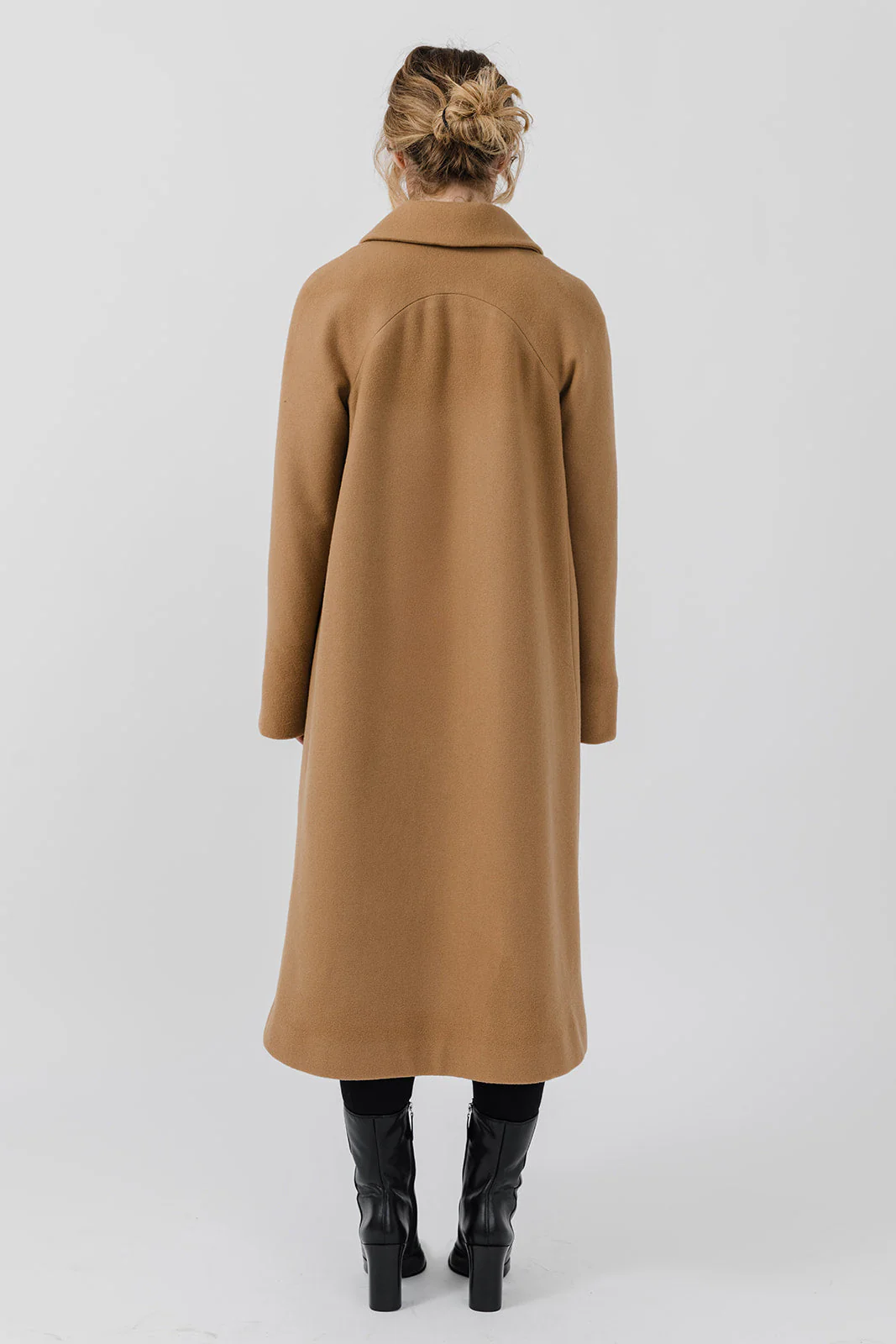 The Mag Mile - Wool Coat in Camel - Image 5