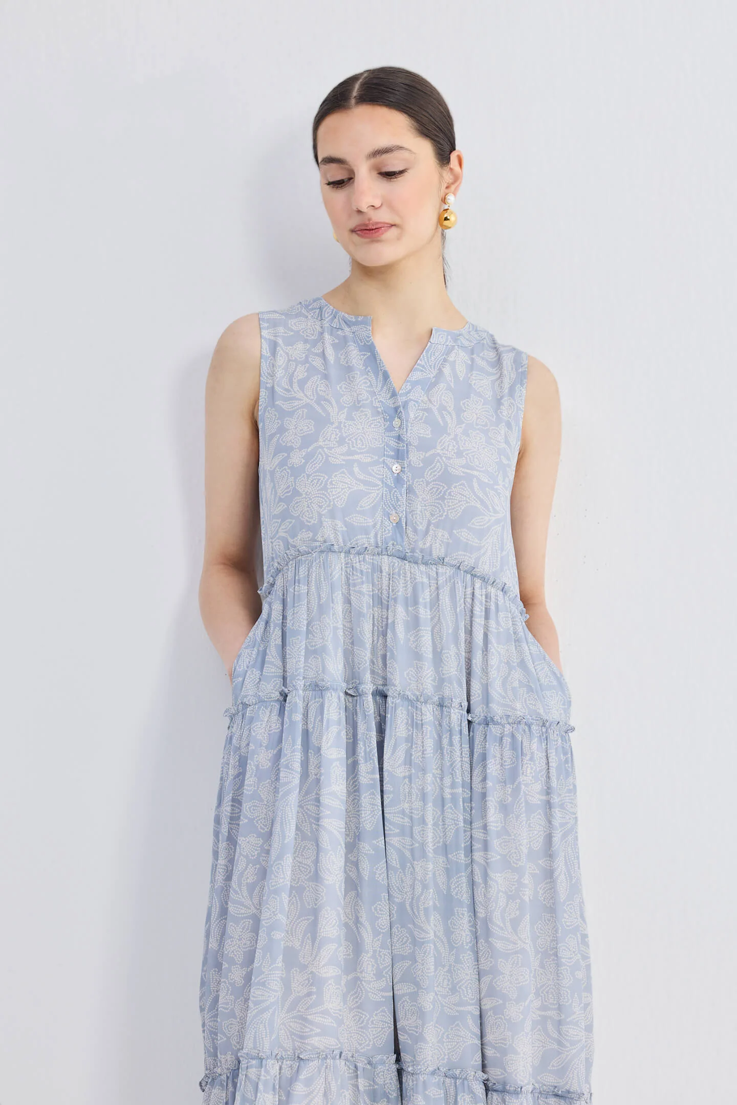 The Perfect Resort Floral Maxi in Periwinkle Blue - Image 3