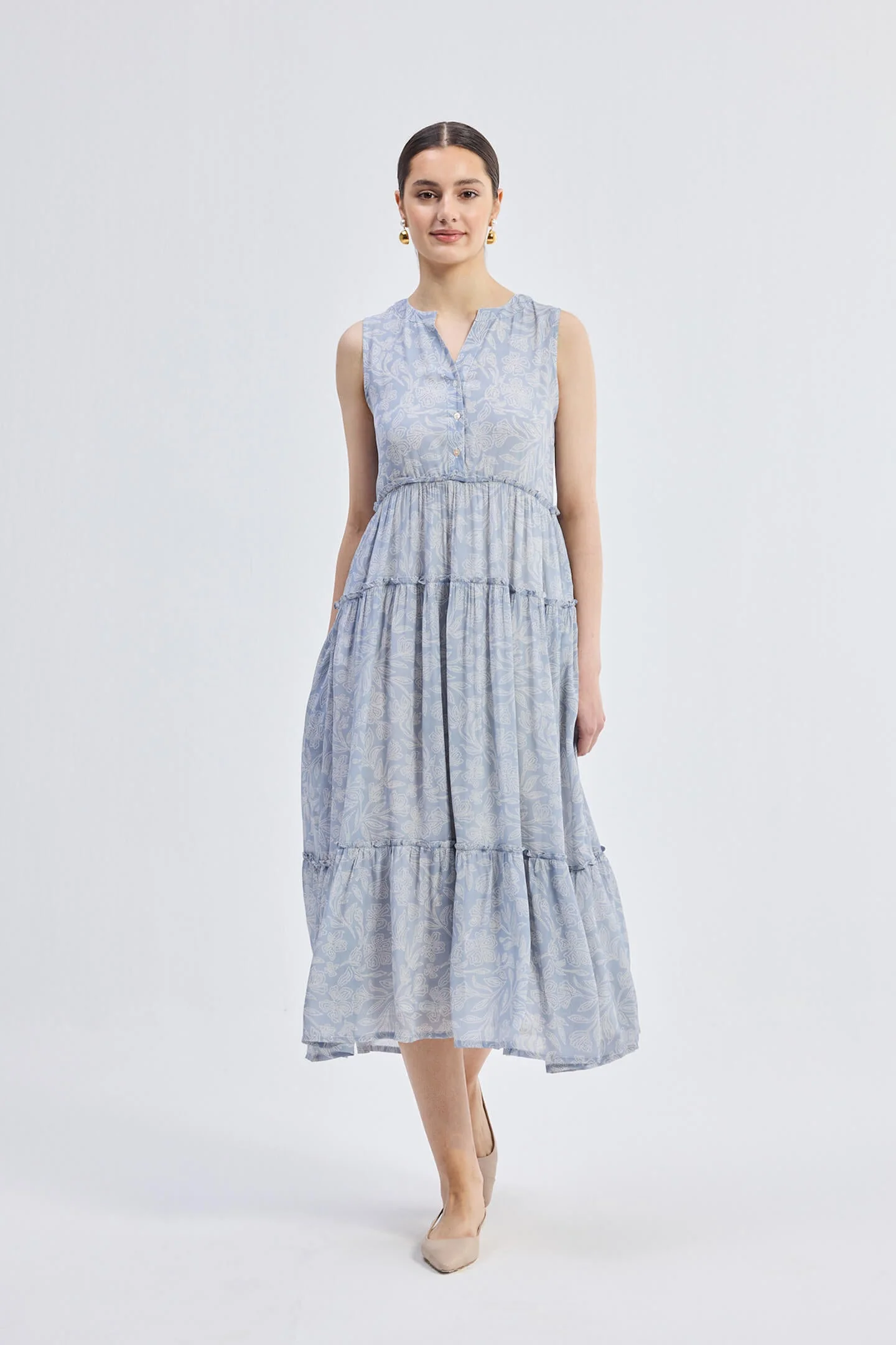 The Perfect Resort Floral Maxi in Periwinkle Blue - Image 5