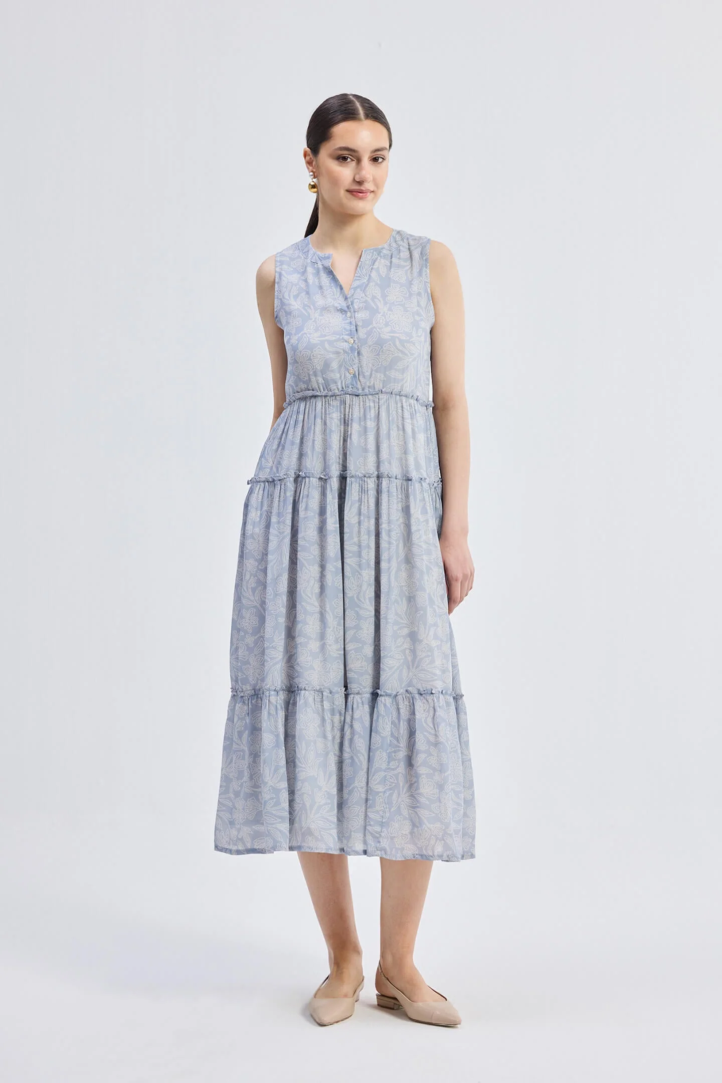The Perfect Resort Floral Maxi in Periwinkle Blue - Image 7