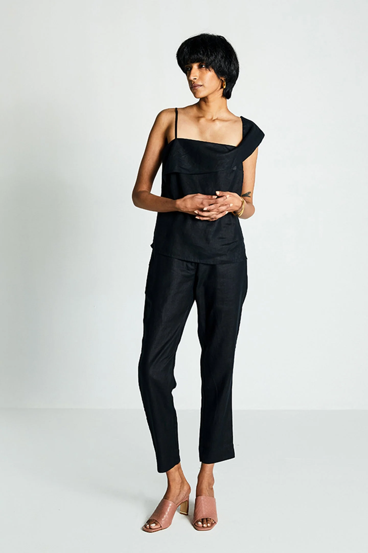 The Wandering Wave Top in Black - Image 6