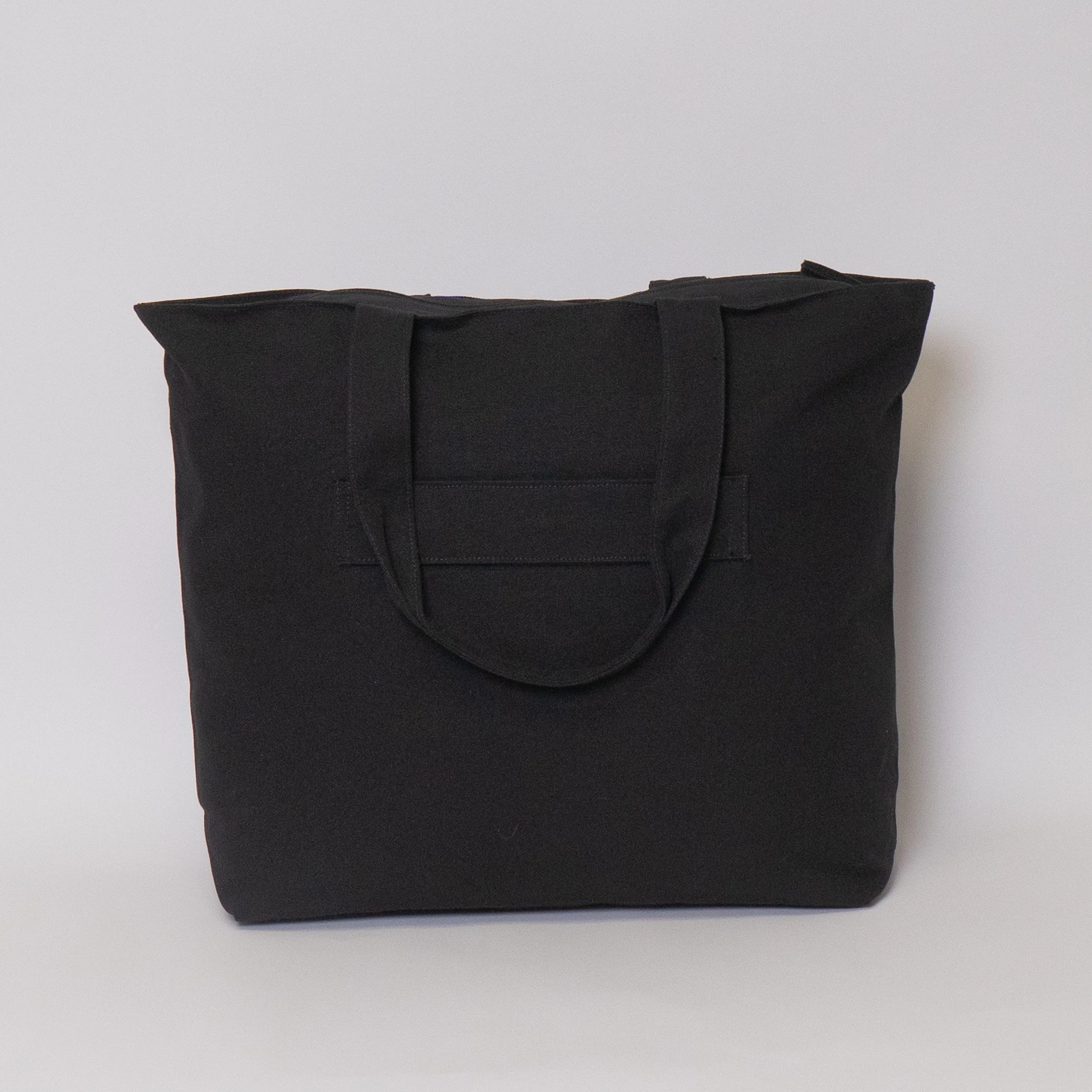 Tote bags with trolley sleeve - Image 29