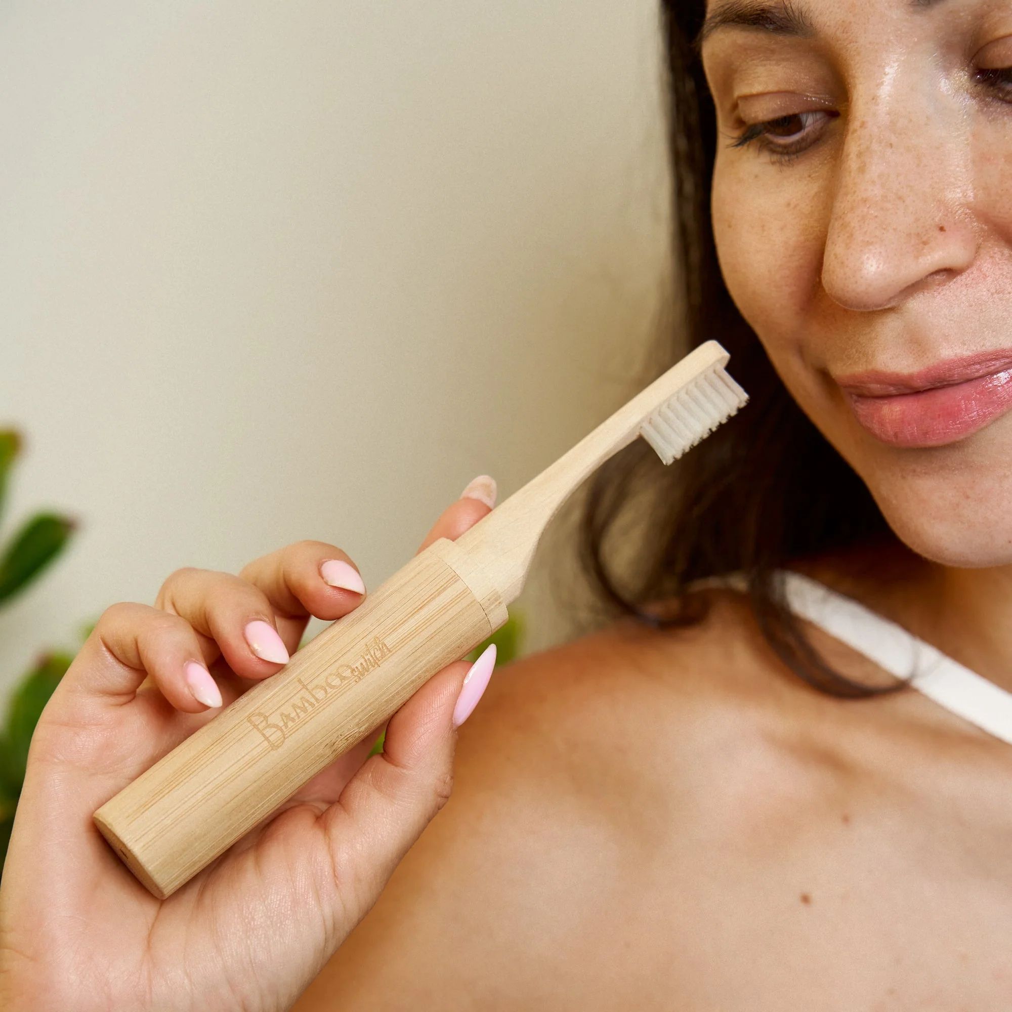 Travel Toothbrush | Set of 4 - Image 4