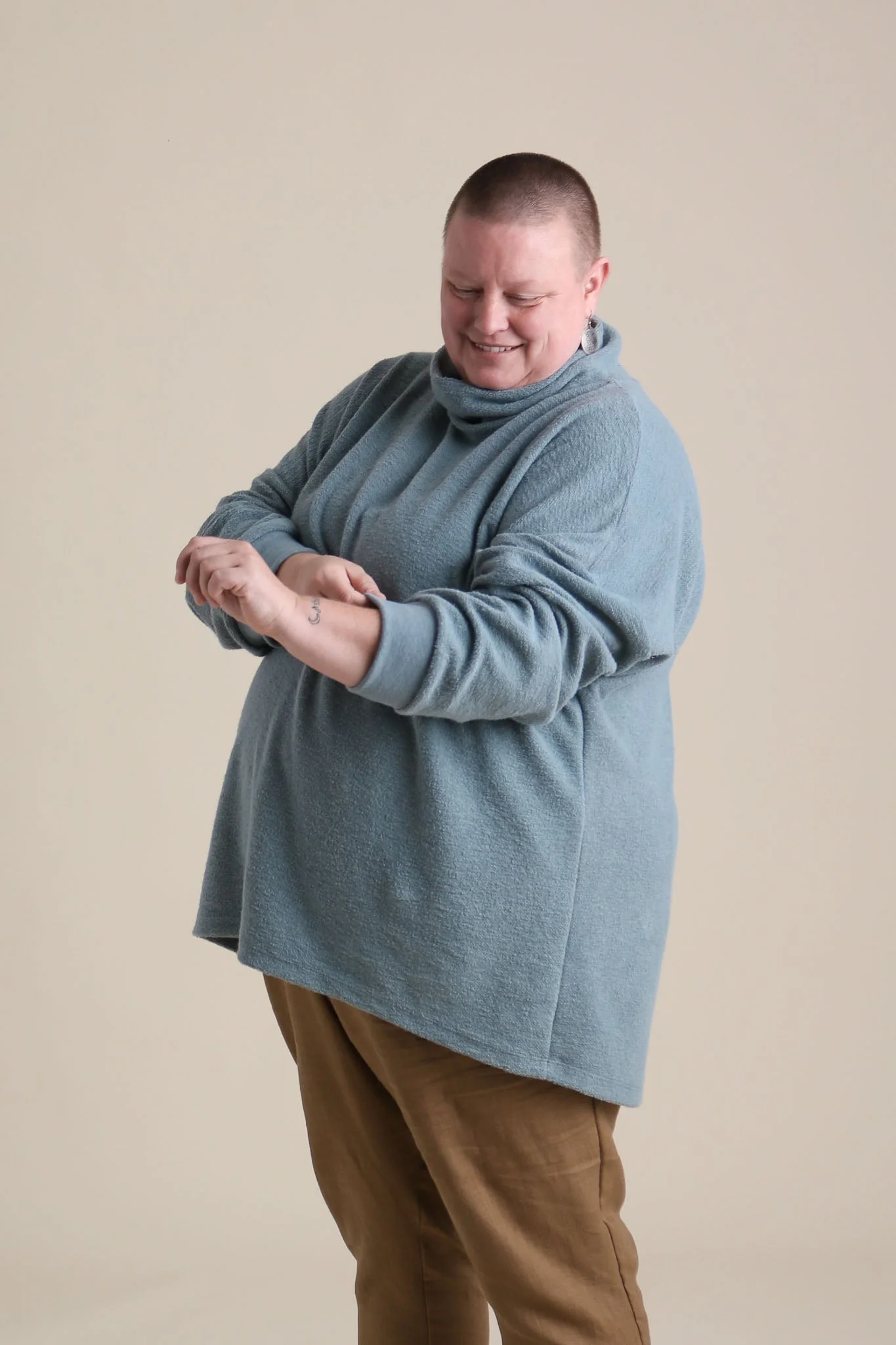 Traveler Tunic in Juniper - Image 2
