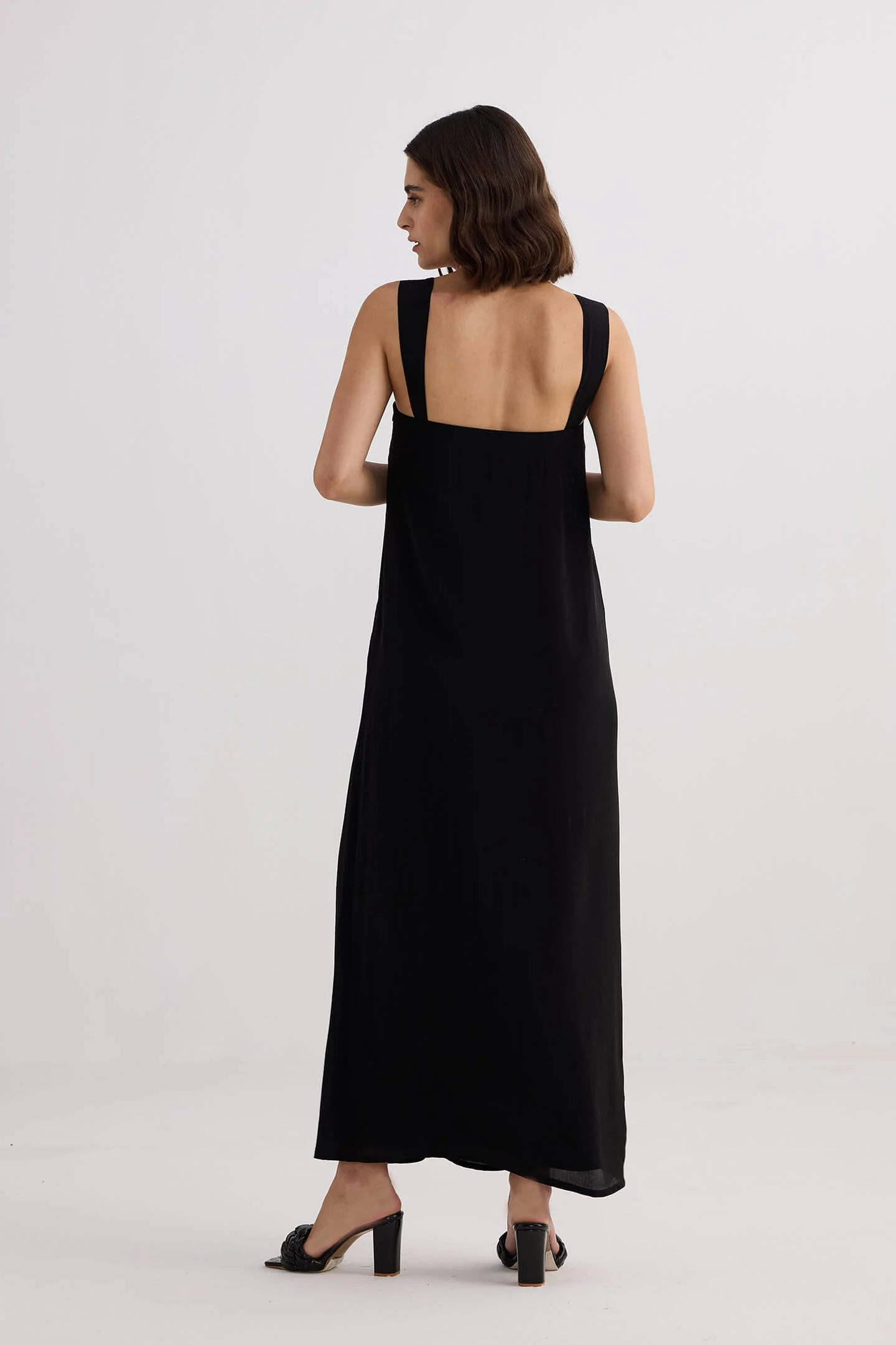 Twilight Twist Strappy Maxi Dress in Black - Image 2
