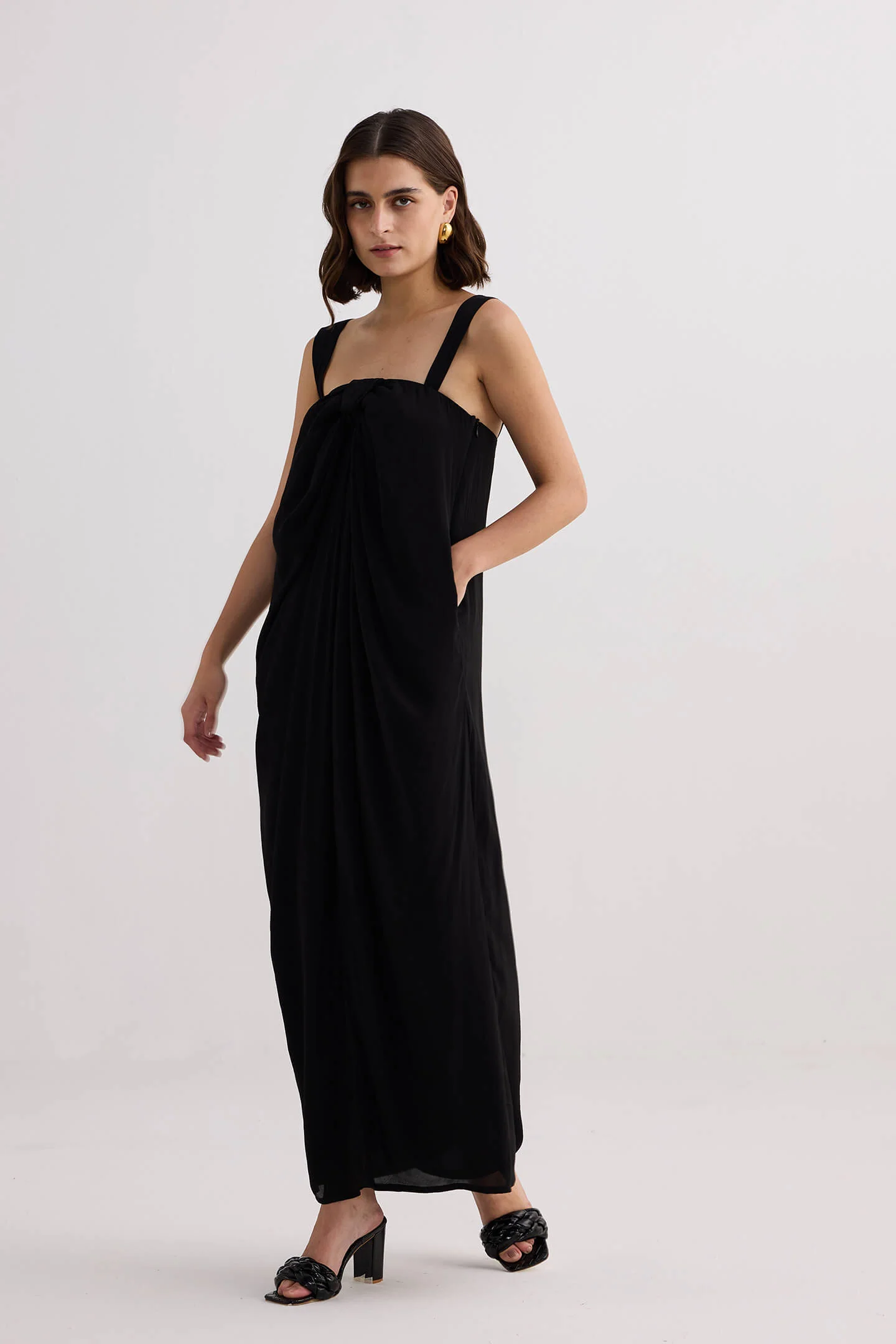 Twilight Twist Strappy Maxi Dress in Black - Image 8