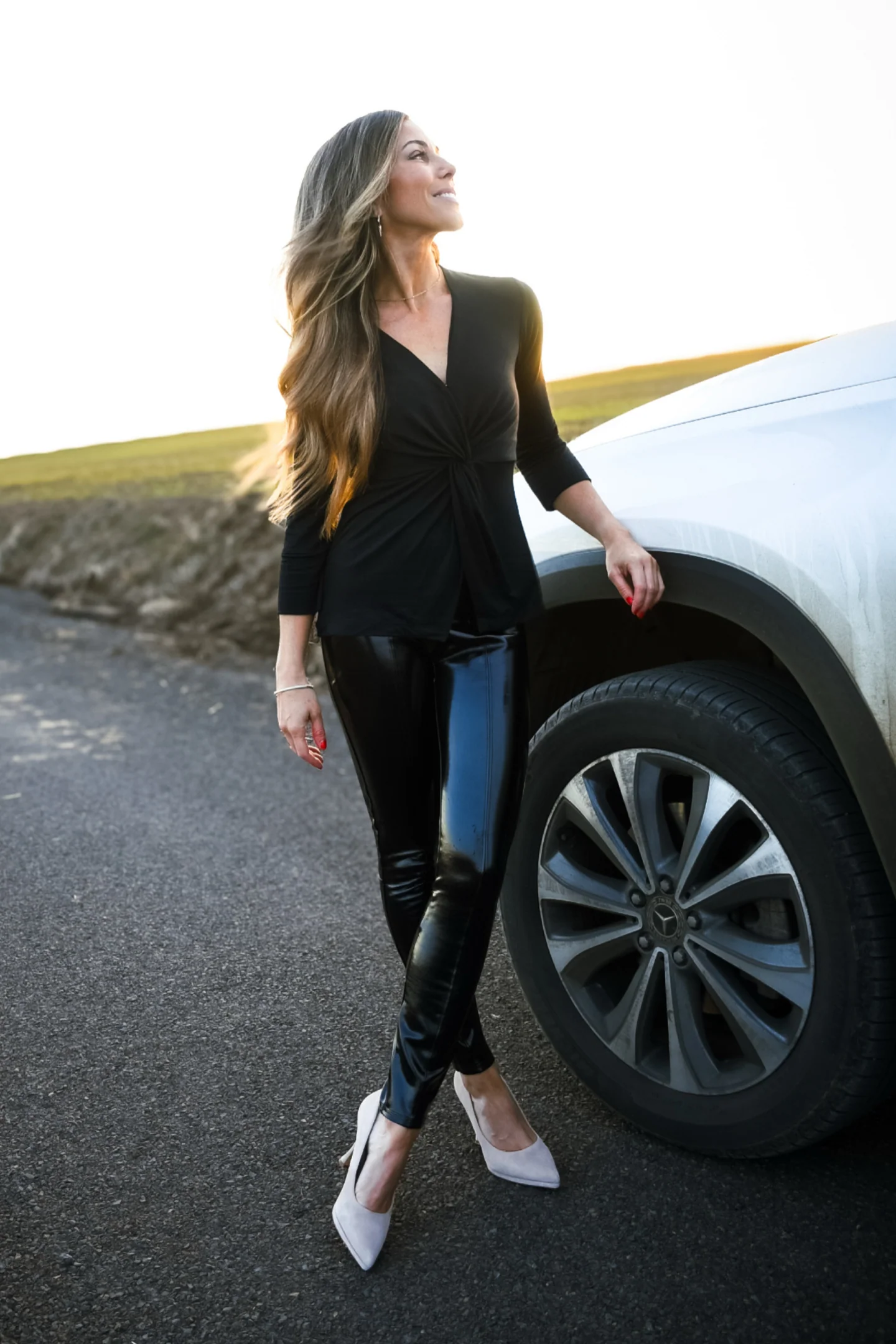 Twist Front Knit Shirt in Black - Image 11