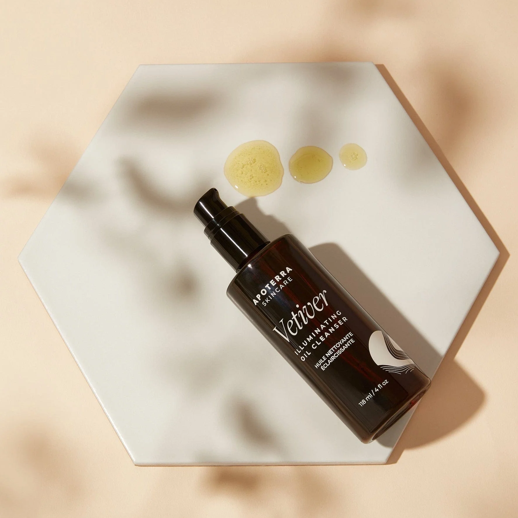 Vetiver Illuminating Oil Cleanser - Image 7