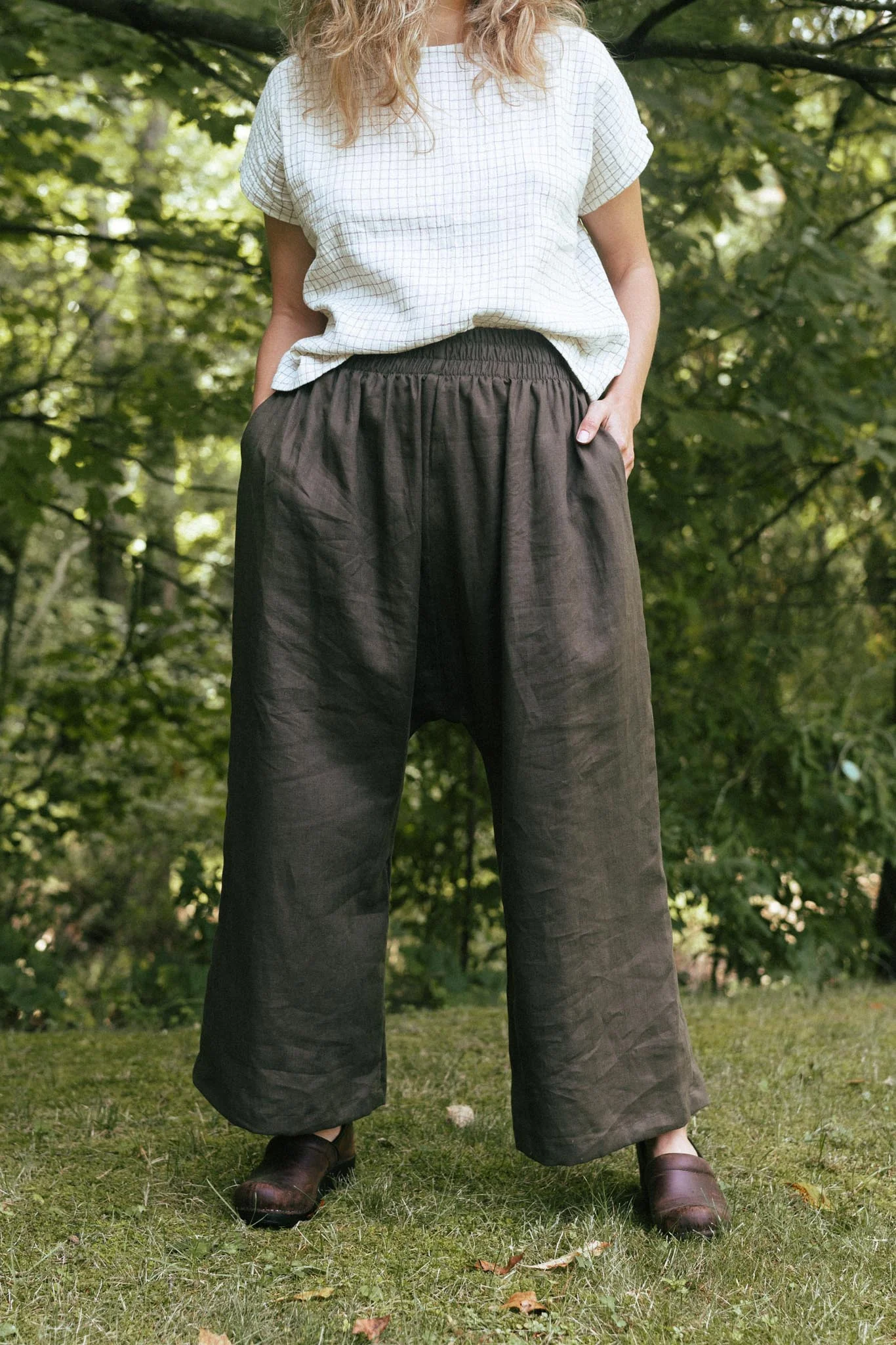 Weekend Pants in Lichen - Image 5
