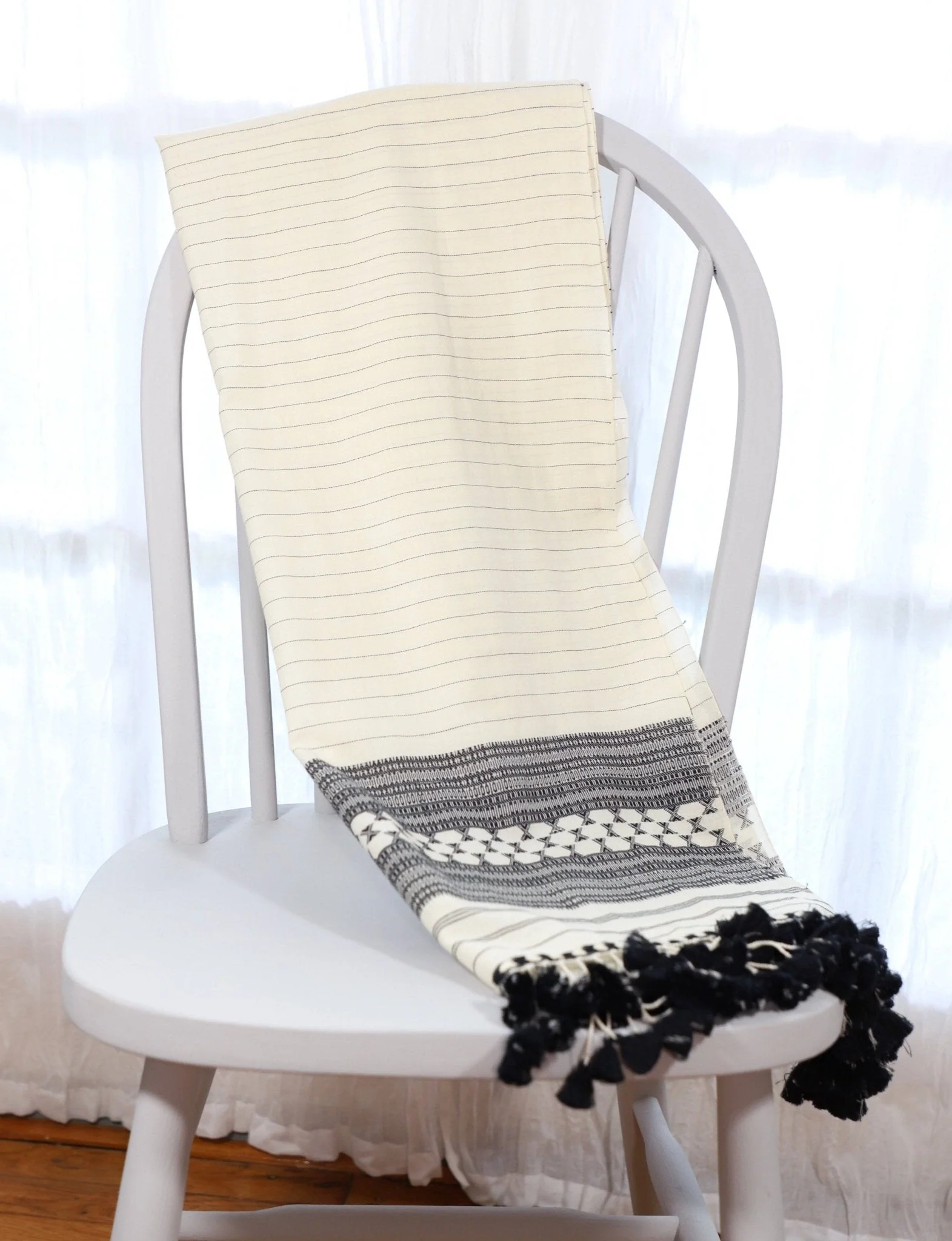 White Kutch Scarf - Image 3