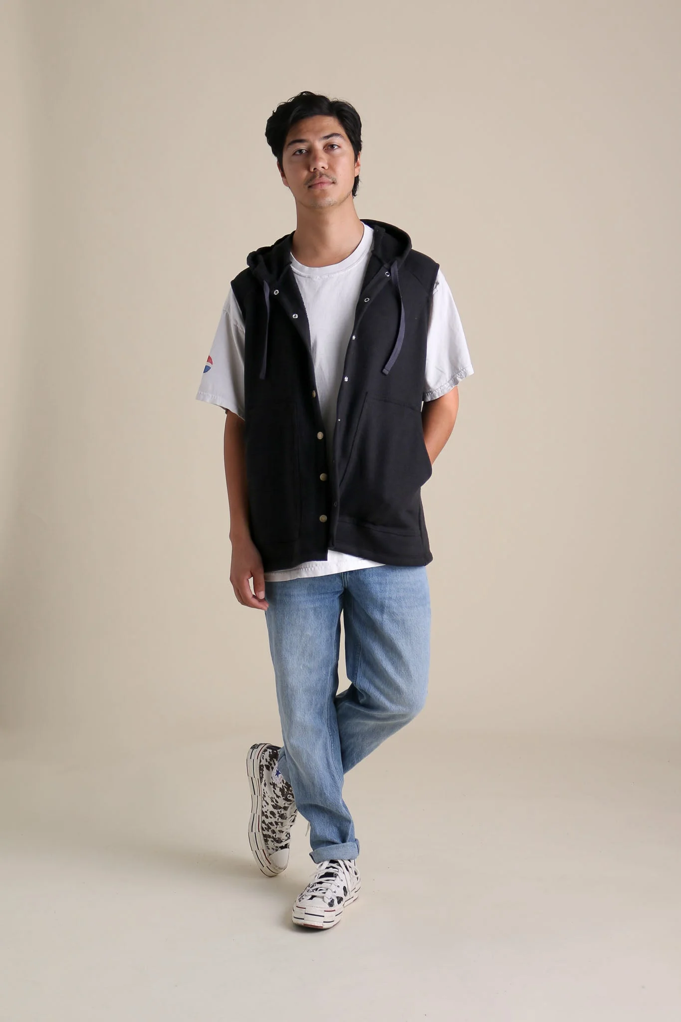 Wilder Vest in Black - Image 2