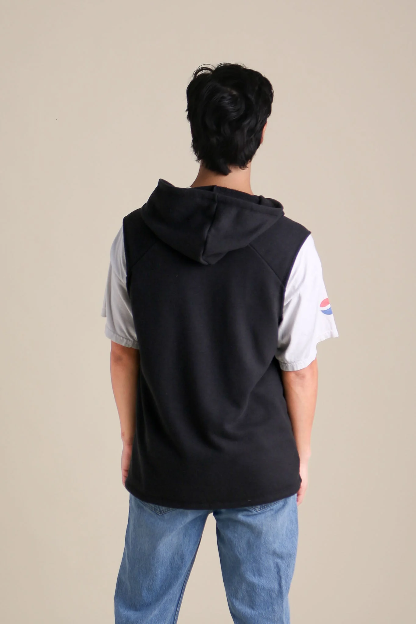 Wilder Vest in Black - Image 4