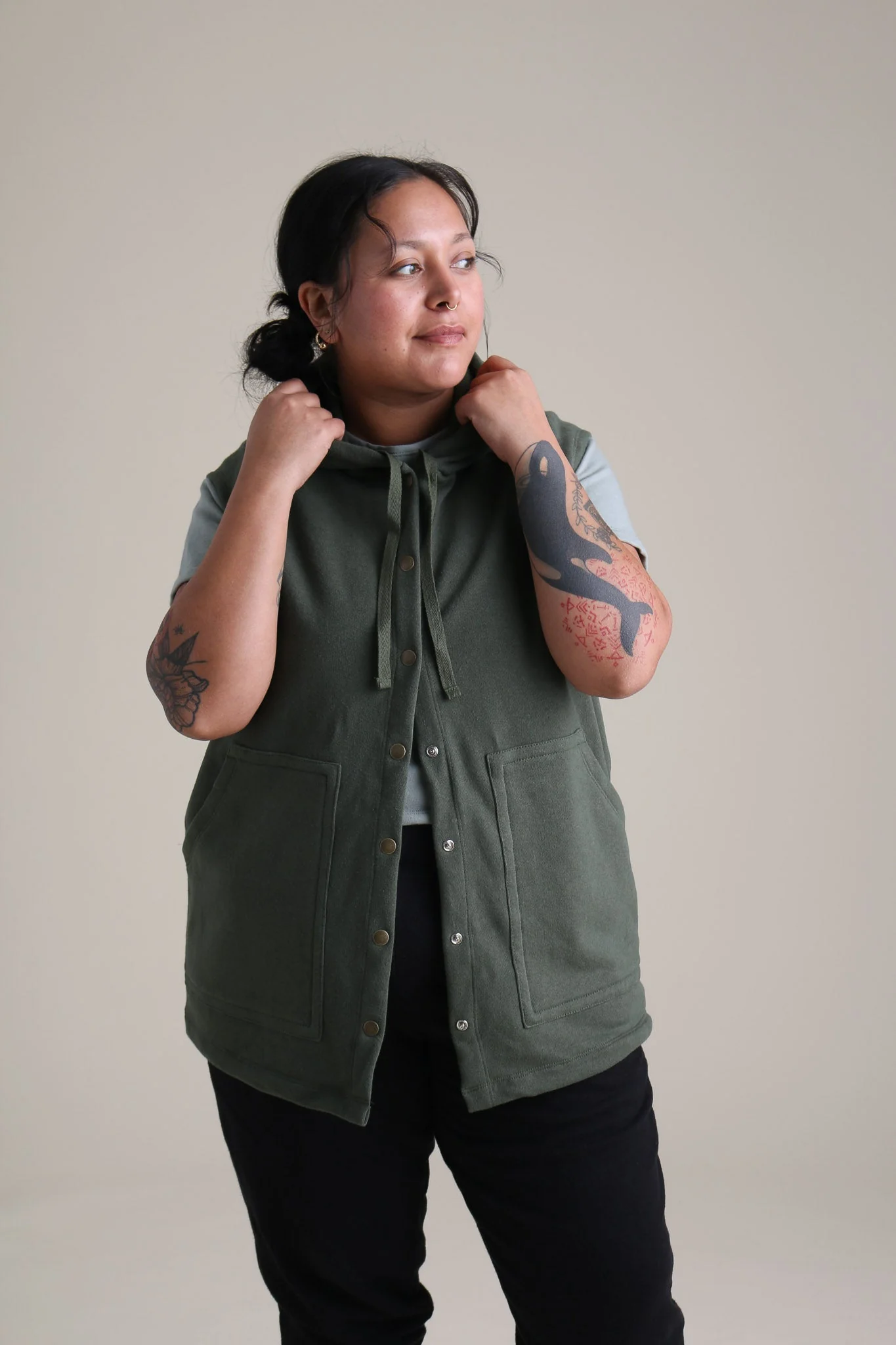Wilder Vest in Forest - Image 2
