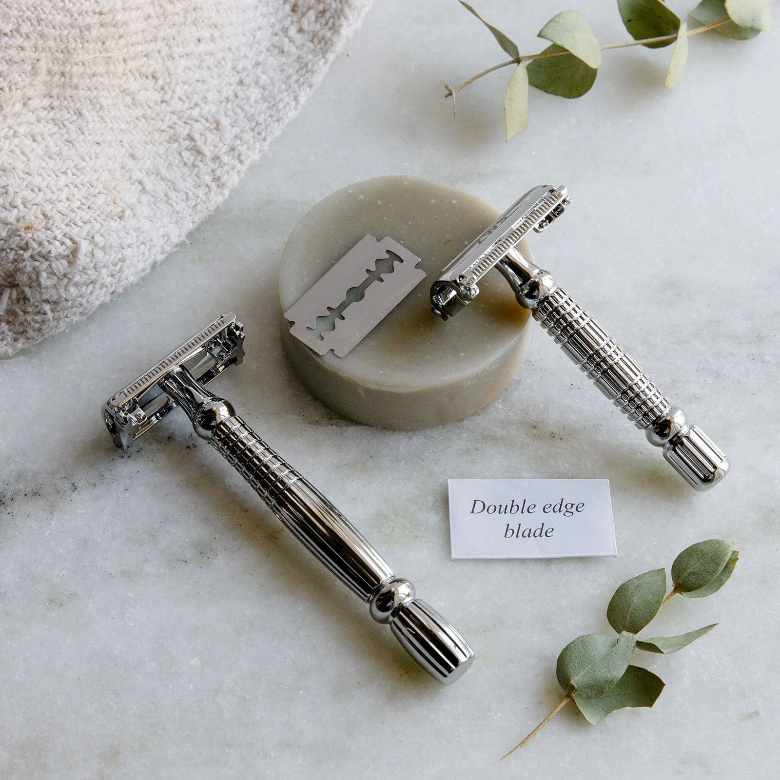 Zero Waste Safety Razor - Sustainable Razor - Single Blade, 10 Free Blades - Image 5