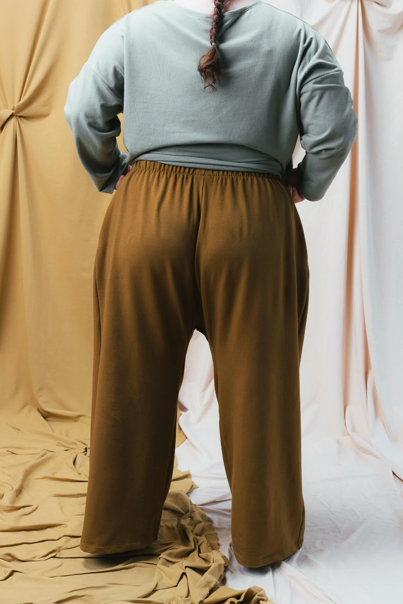Zinat Pant in Almond - Image 4