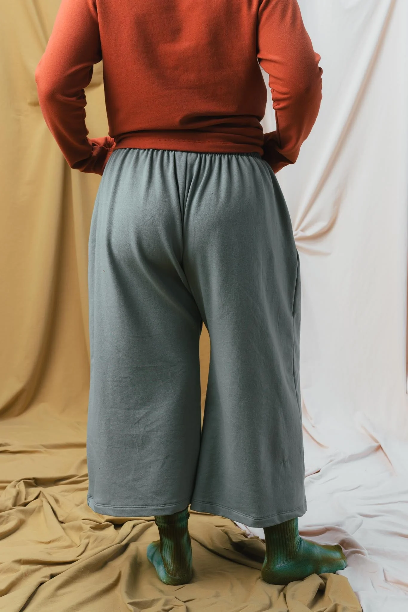 Zinat Pant in Pistachio - Image 3